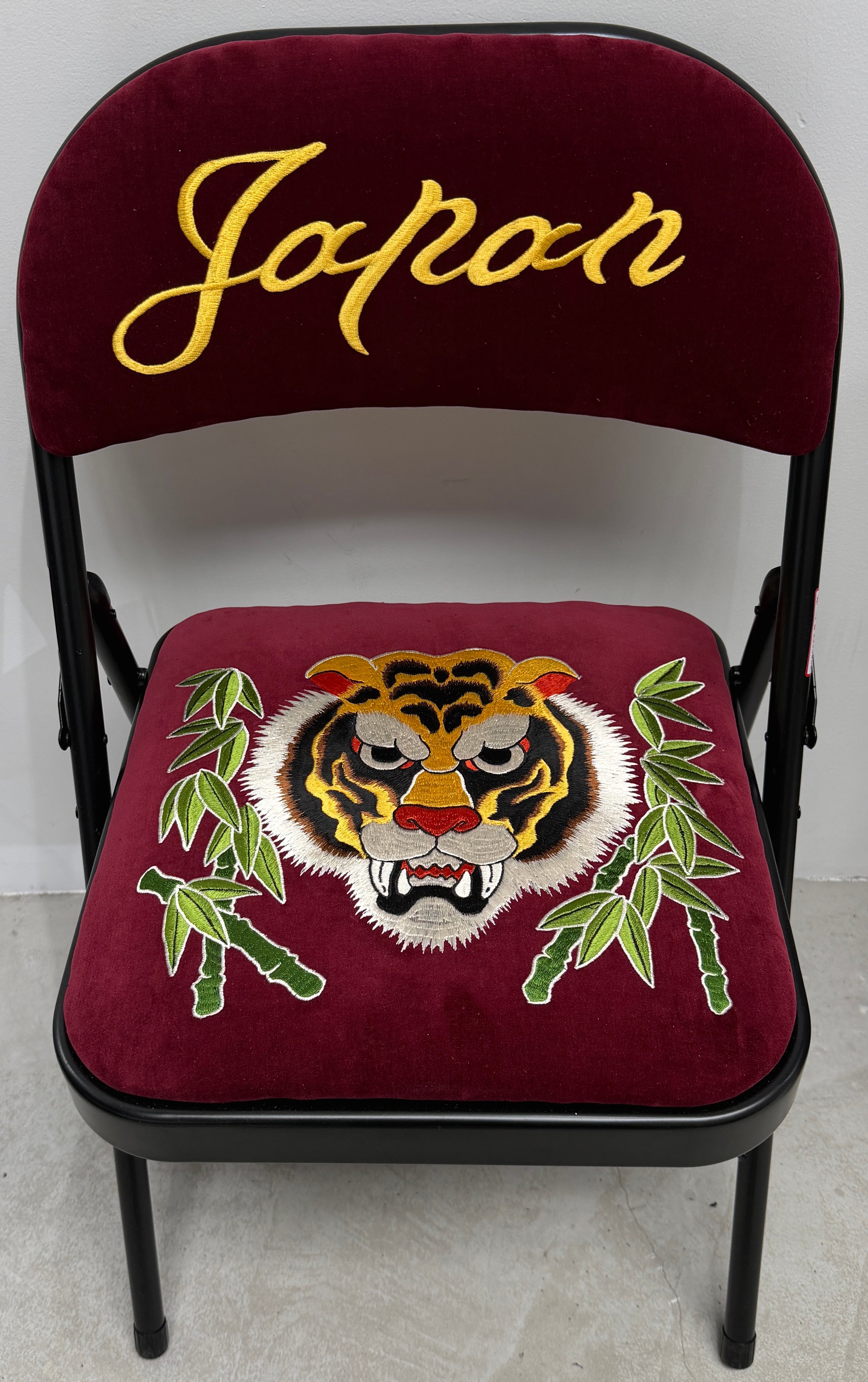 5/21 AM10:00 (JST) - Sales start PIPE CHAIR (TORA)/KENDAI