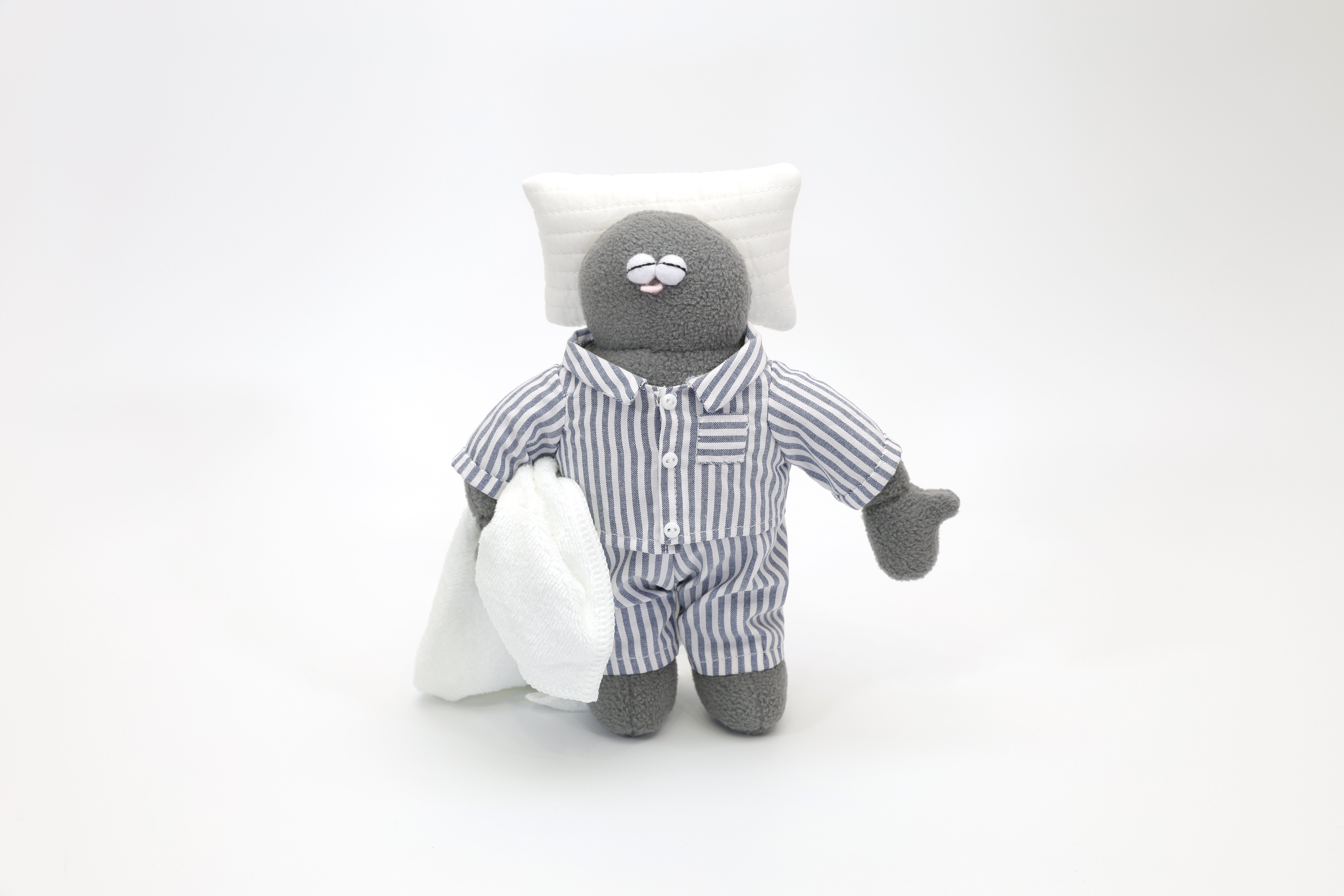 立ったまま寝るトモダチ！」 / The TOMODACHI！