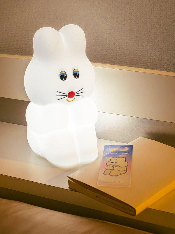 Munyu's room light pukupuku