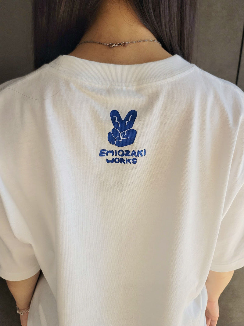10/21 AM10:00(JST)-販売開始 グラフィックTシャツ ホワイト / オザキエミ