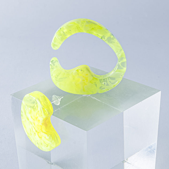 mom ear ware / ピアス Lサイズ / yellow-01 / NEWSED