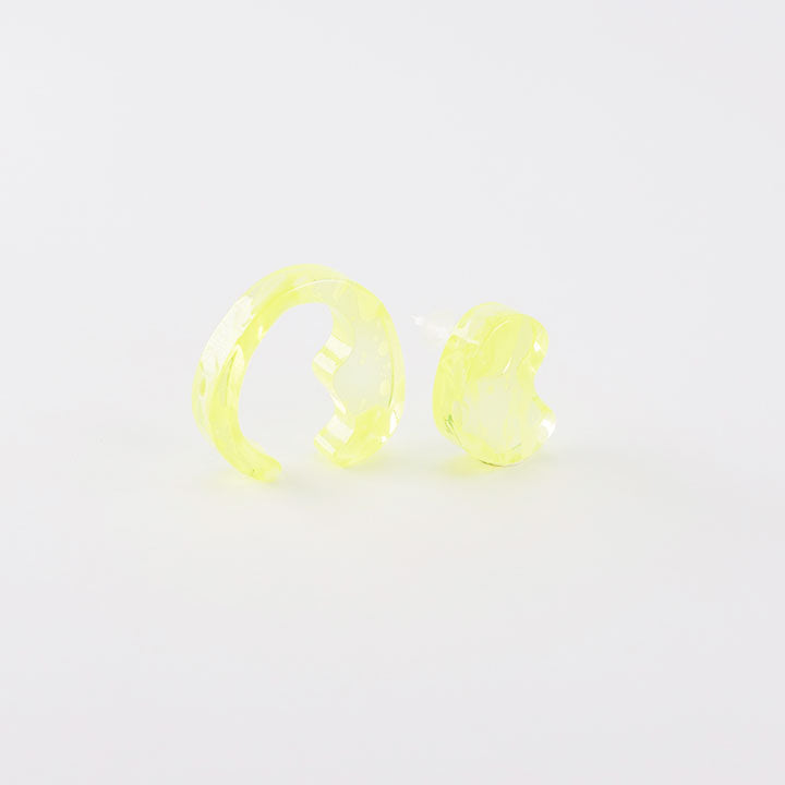 mom ear ware / ピアス Sサイズ / yellow-01 / NEWSED