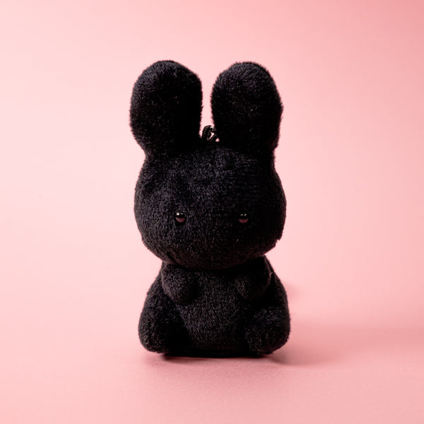 4/15 AM10:00 (JST) - 销售开始 兔子吉祥物（黑色）/ Haruna Sudo