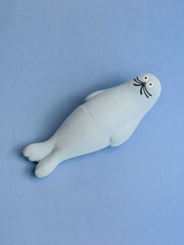 アザラシ / GRAY FLOCKY / umao