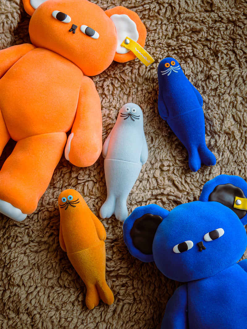 アザラシ / GRAY FLOCKY / umao