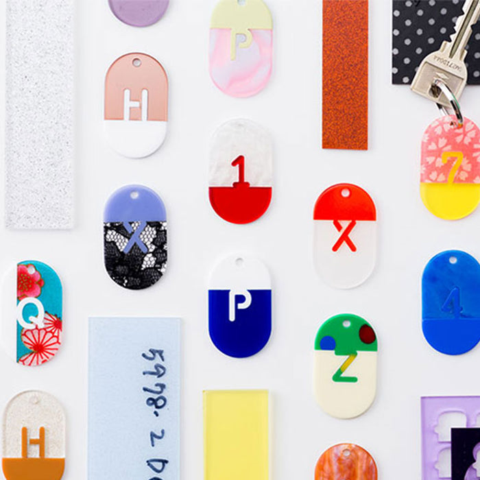 シジックス アルファベット ダイ タグ doodle tag 大文字 J / アルファベット大文字 / Acryl Tag Plate