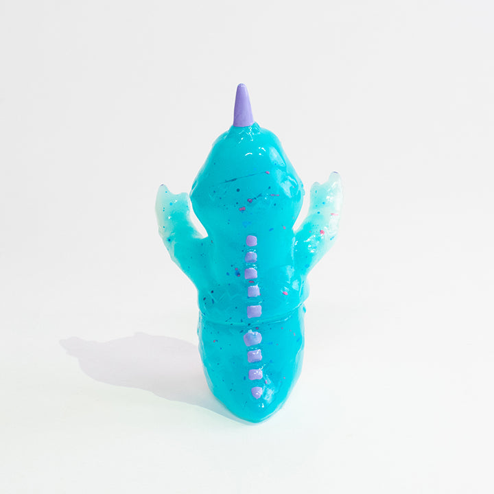 Wormrah Milky White VINYL Limited color / Grumble Toy