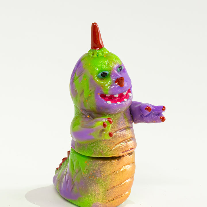 Tiny Wormrah VINYL Limited color / Grumble Toy