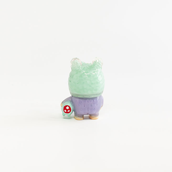 兔狒 VINYL Limited color / Small Monster (微小怪獣)