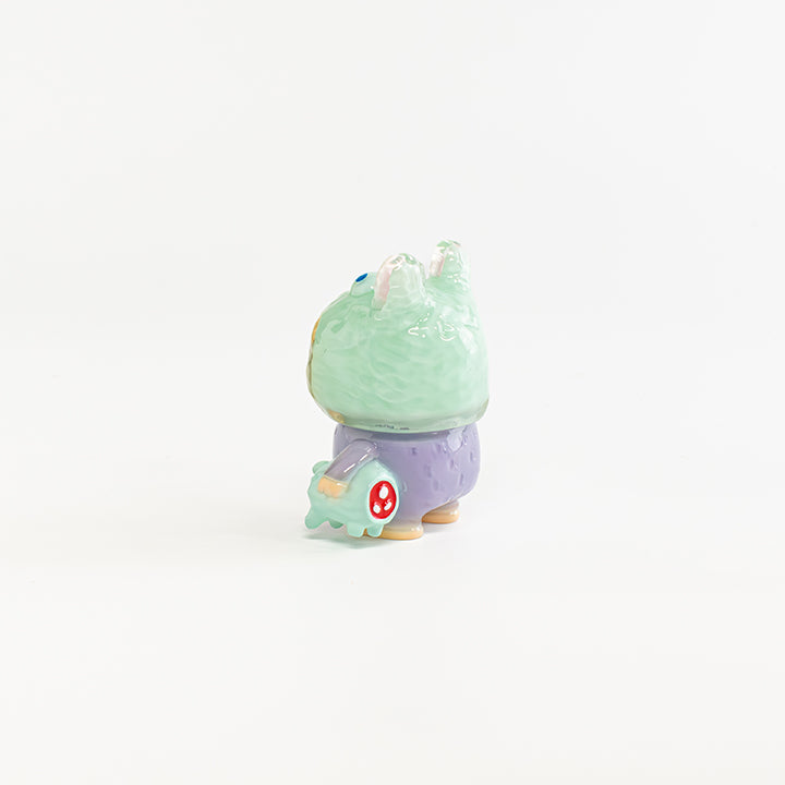 兔狒 VINYL Limited color / Small Monster (微小怪獣)