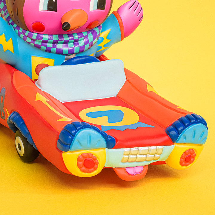 9/16 AM10:00(JST)-販売開始 SUNDAY BEAR RED CAR / Rob Kidney