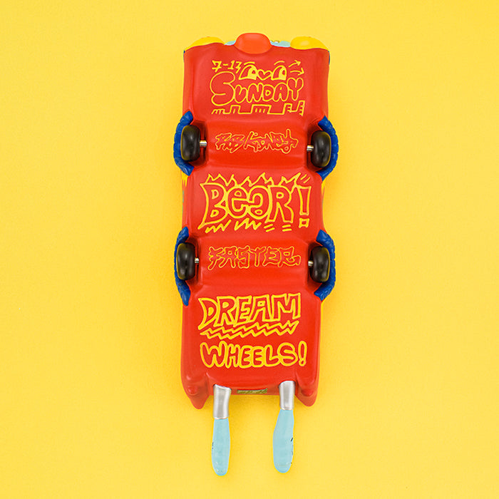 SUNDAY BEAR RED CAR / Rob Kidney