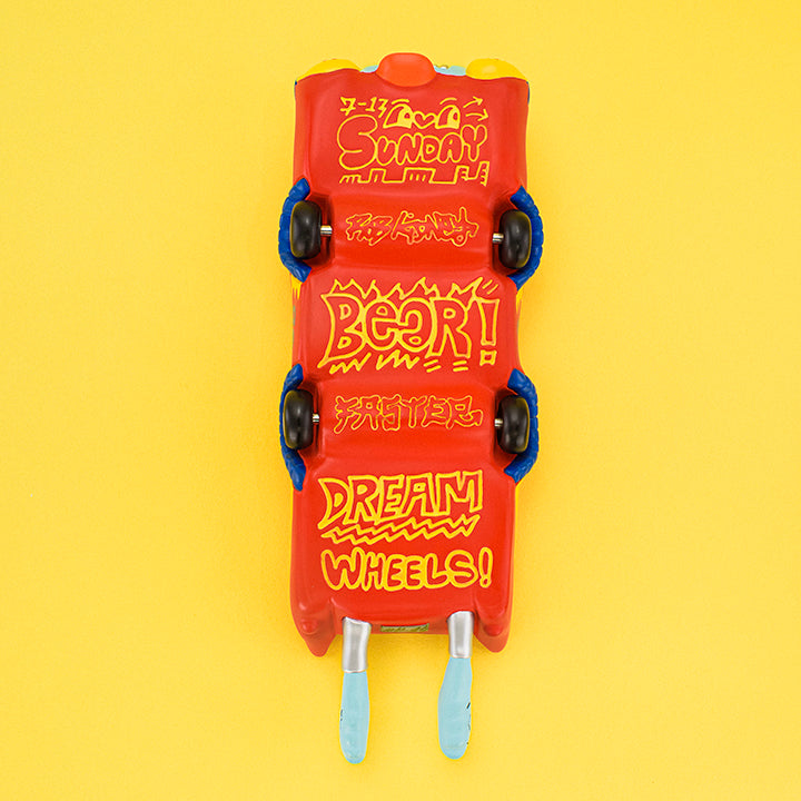 9/16 AM10:00(JST)-販売開始 SUNDAY BEAR RED CAR / Rob Kidney