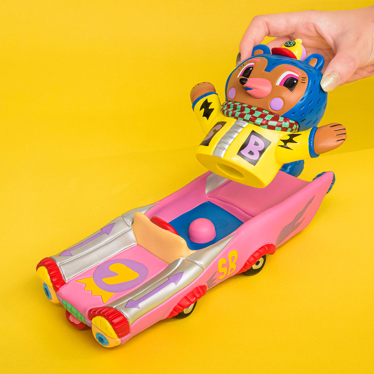 その他 Robby SUNDAY BEAR PINK CAR / Rob Kidney