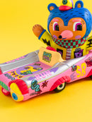 SUNDAY BEAR PINK CAR/Rob Kidney