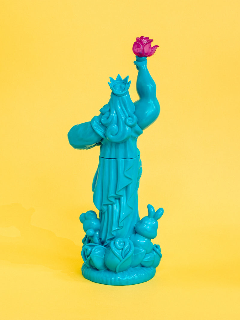10/17 PM6:00 (JST) - 예약 시작 Enchanting Liberty Boy/유라유라 Justice Blue Boy/야나기다 마사미